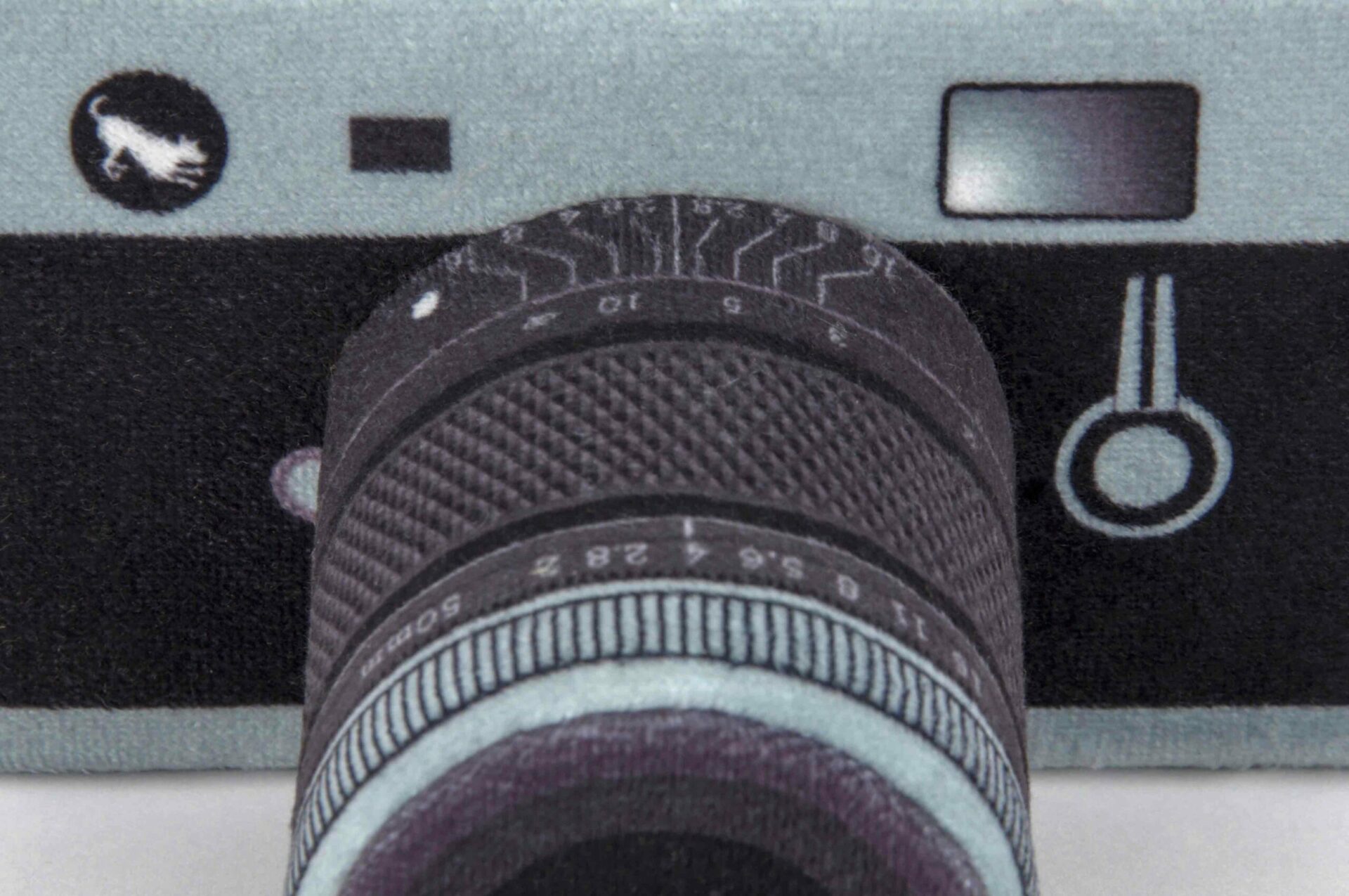 Globetrotter Lens Licker Camera - Image 5