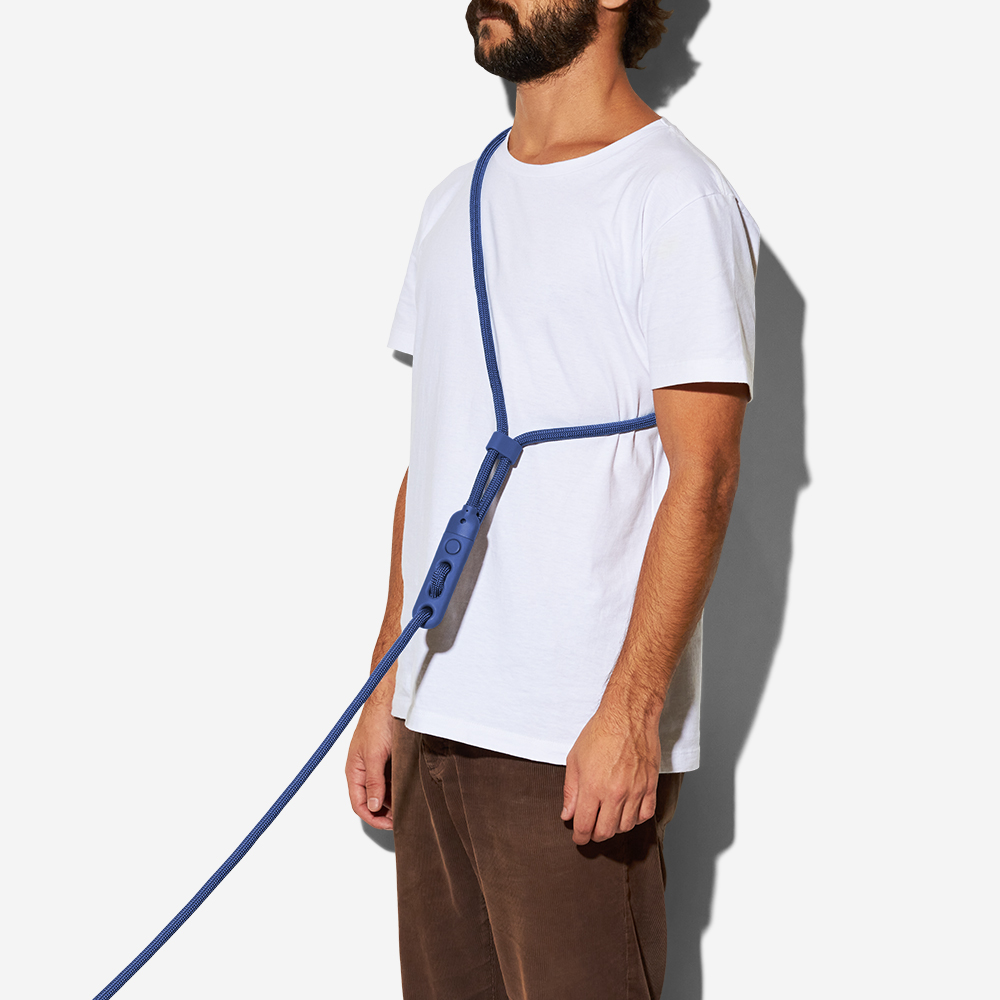 Deep Blue Hands-Free Dog Leash - Image 4