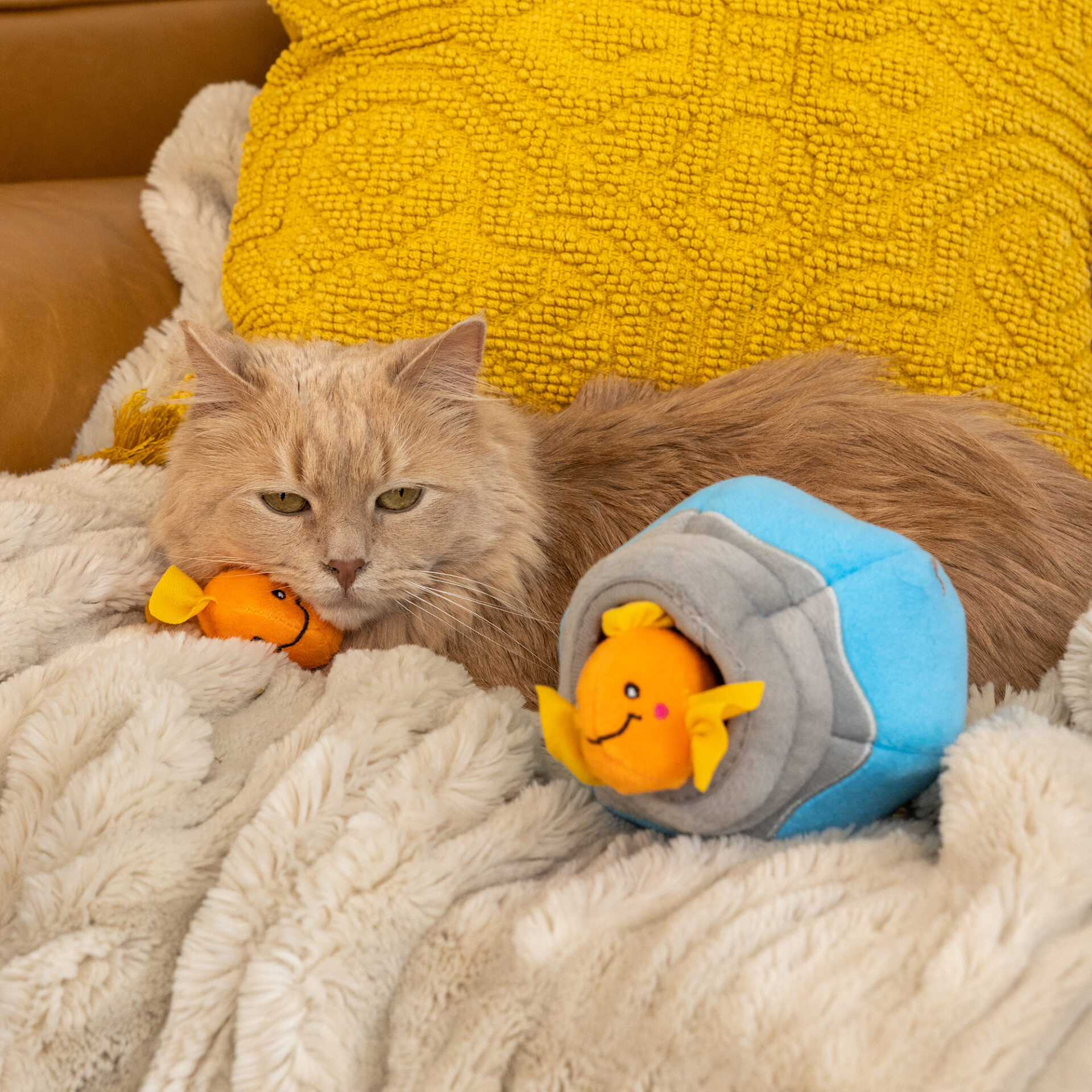 ZippyClaws® Burrow® - Fish in Bowl - Image 2